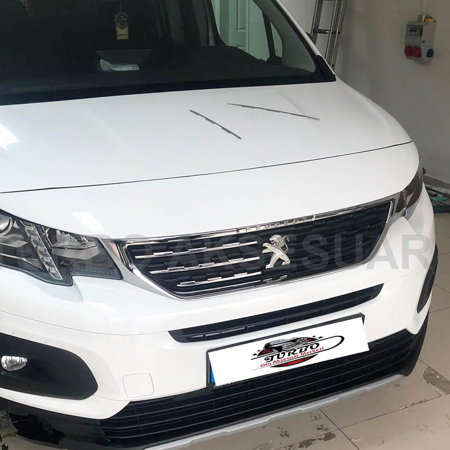 EHİLTEK Peugeot Rifter Krom Ön Panjur 6 Parça 2019 ve Sonrası